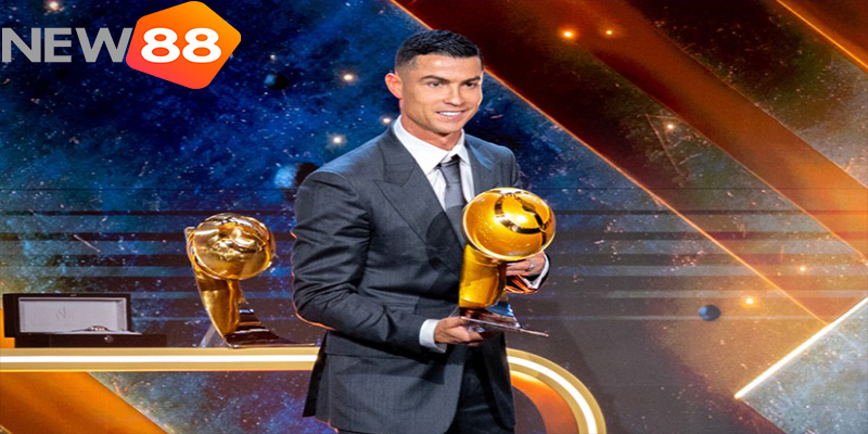 Cristiano Ronaldo Và Danh Hiệu Cầu Thủ Xuất Sắc Nhất Trung Đông 2025 7 Ronaldo chia sẻ mục tiêu 1000 bàn thắng